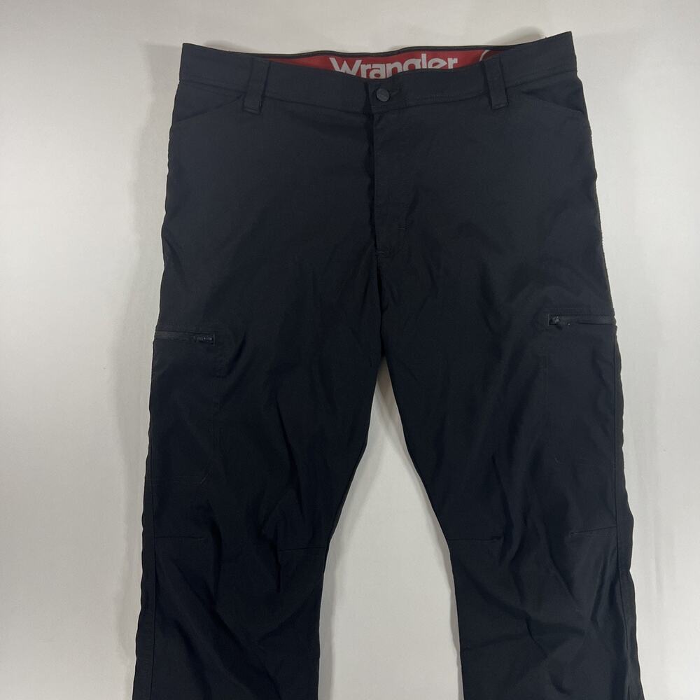 Wrangler ATG Hiking Pants Men's 38x30 Black Zip Cargo Pocket Nylon Stretch